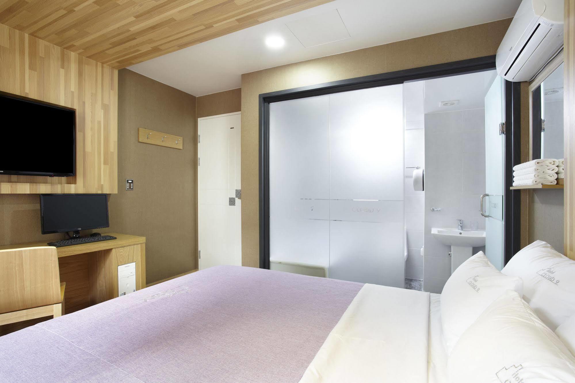 Hotel Cloud 9 Busan Dış mekan fotoğraf